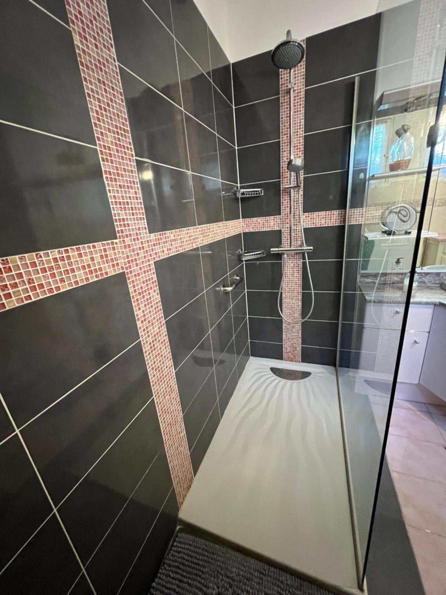 Villa Lumineuse Et Spacieuse ロルグ エクステリア 写真